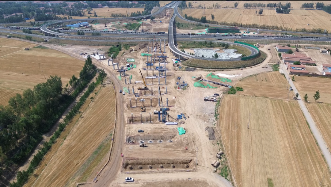 臨武、德鄆高速項(xiàng)目建設(shè)再提速，全力奮戰(zhàn)二季度、沖刺百日攻堅(jiān)戰(zhàn)